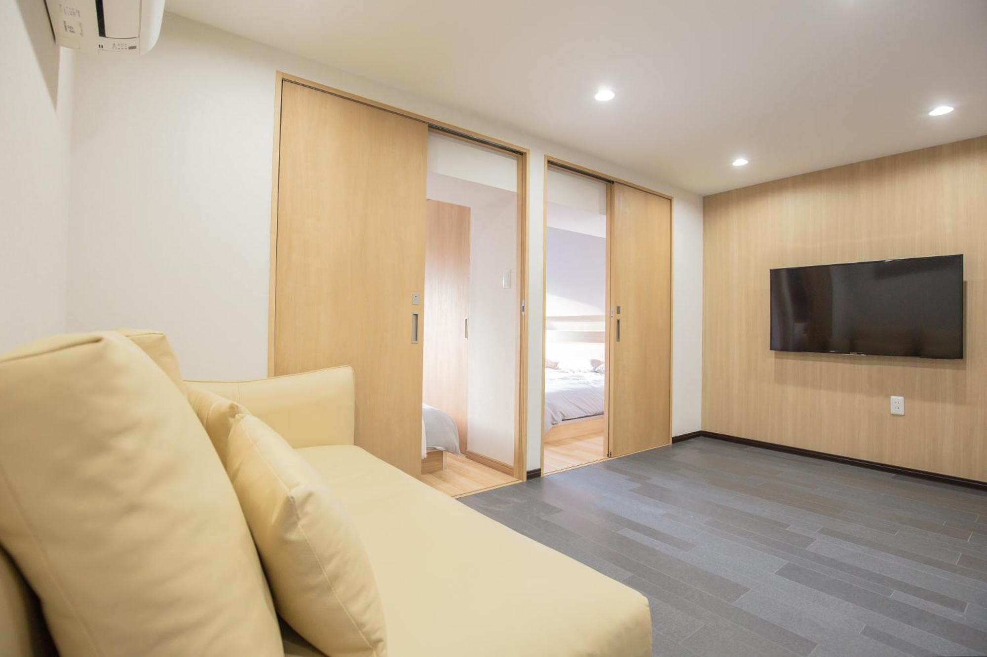 1min Walk To Higashi Shinjuku Sta 8ppl Shinjuku Gyoen丶 National Garden丶 Kabukicho丶 Shinjuku Station丶 Golden Gai丶 Metropolitan Government Building Yyoqb Präfektur Tokio